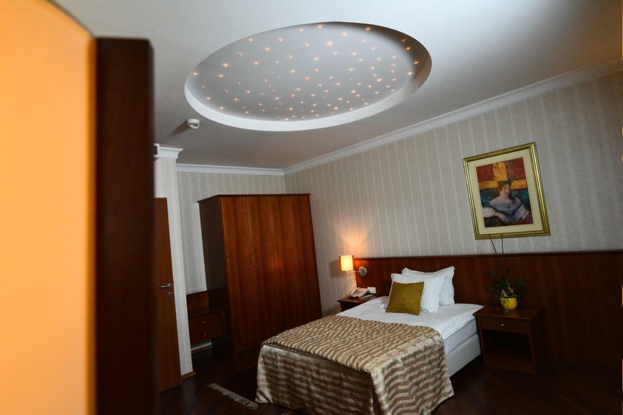 Hotel Karpos Skopje Exterior foto
